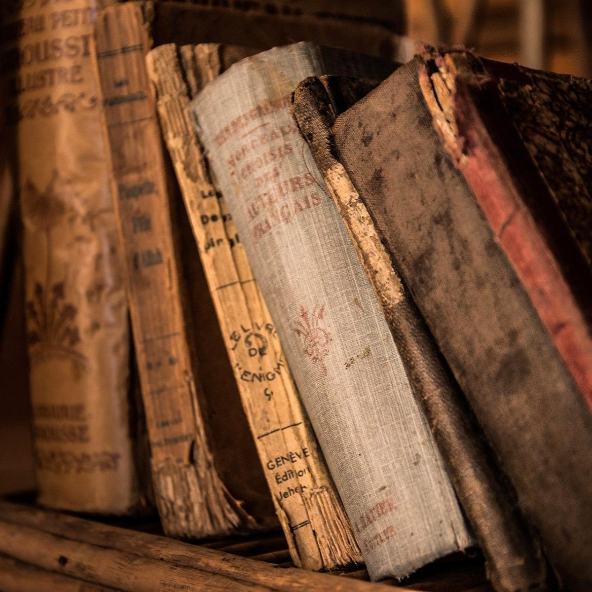 Philosophy and Clothing: How Medieval Thought Shaped the Clothes in Your Wardrobe