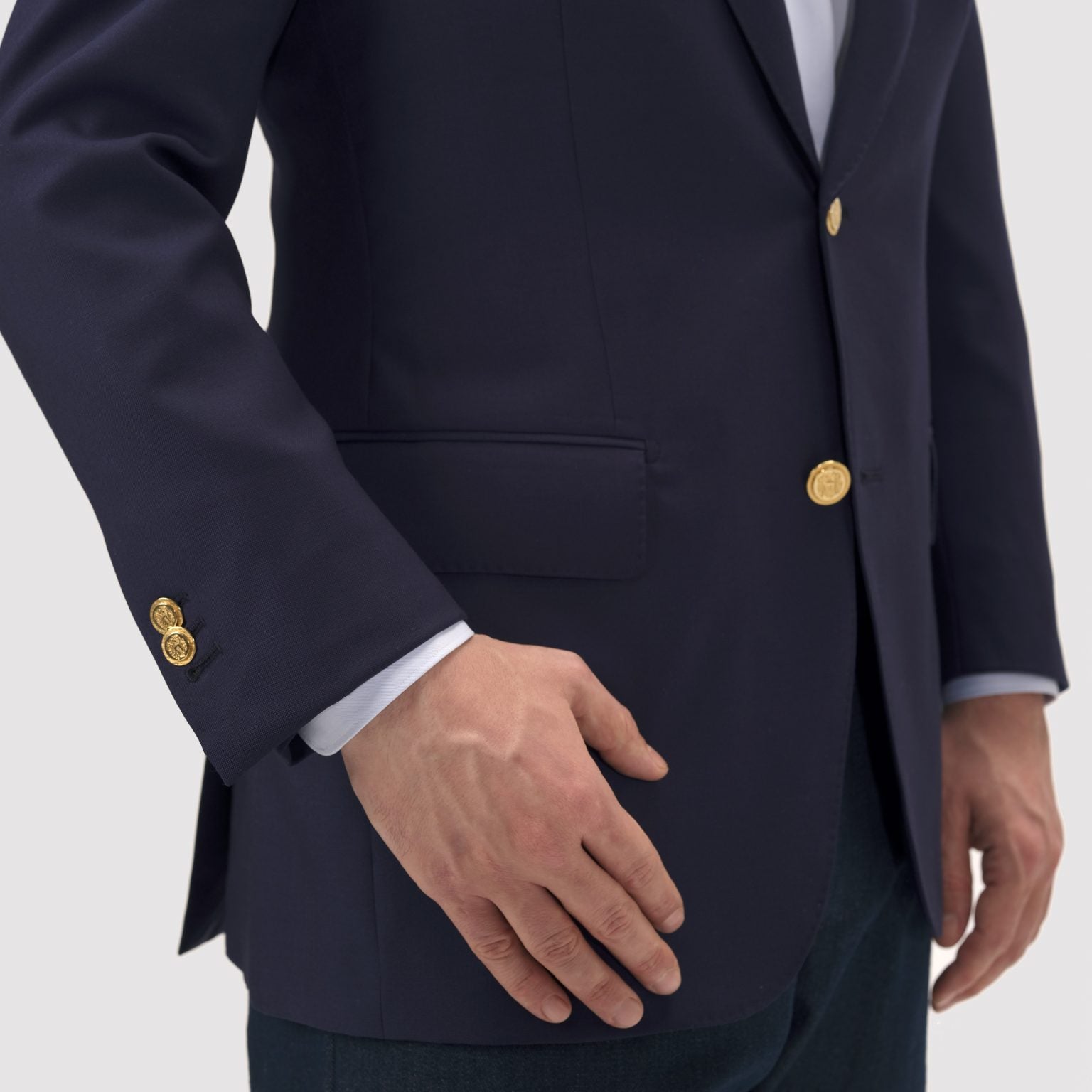 The Navy Blazer: An Eternal Presence in the Male Wardrobe