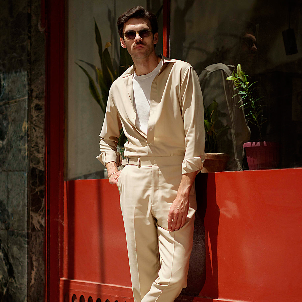 How to Look Impeccable in Your Clothes: The Advantages of Tailor-Made Outfits