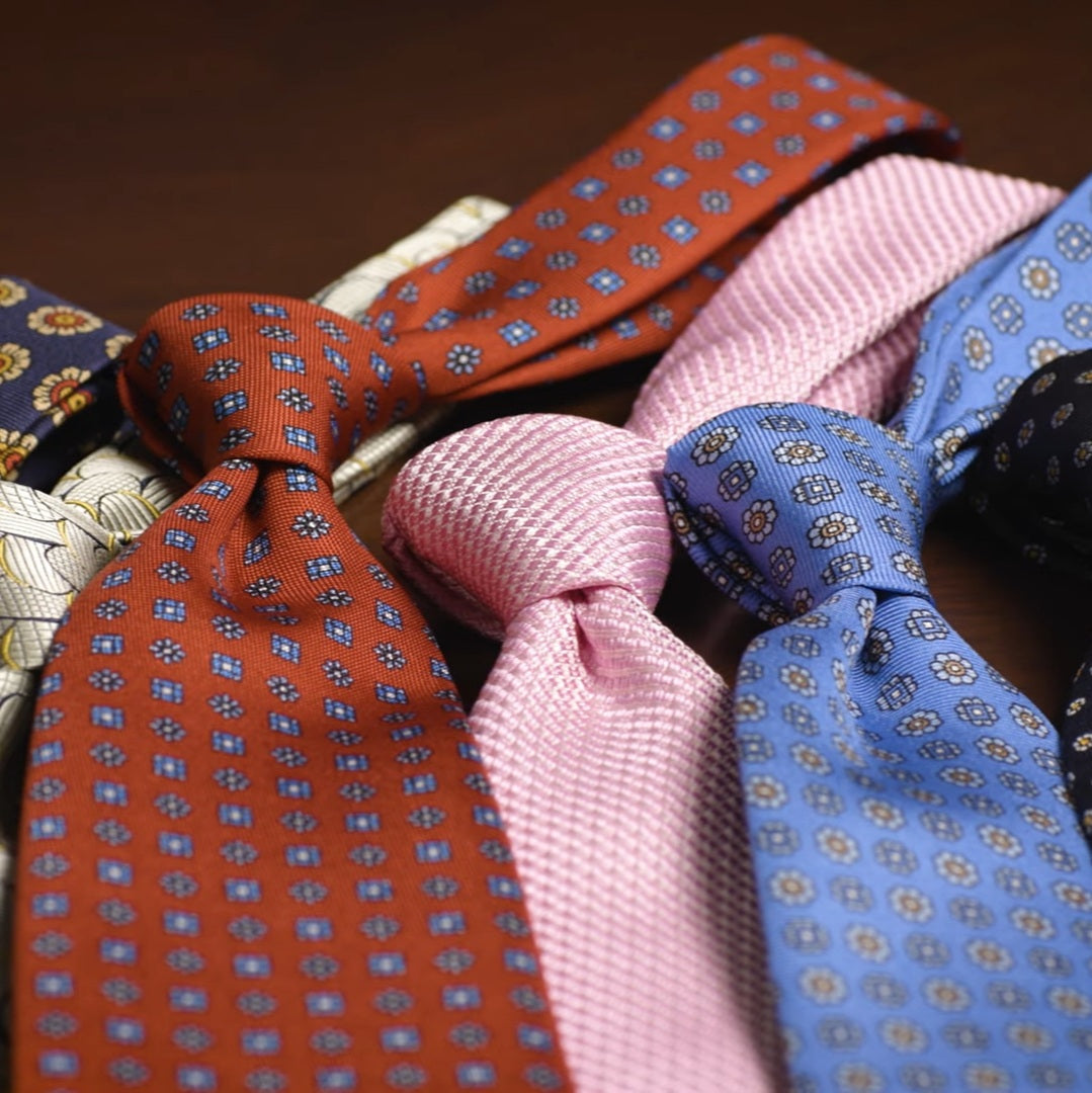 The Stylish Gentleman’s Tie: 5 Must-Have Models in Your Wardrobe