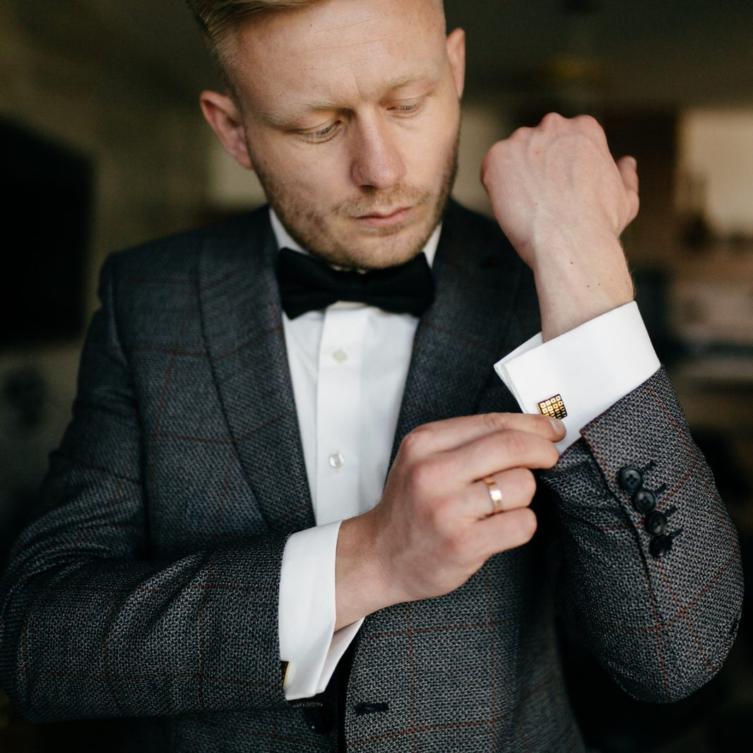 Cufflinks: A Detail at (Your) Fingertips